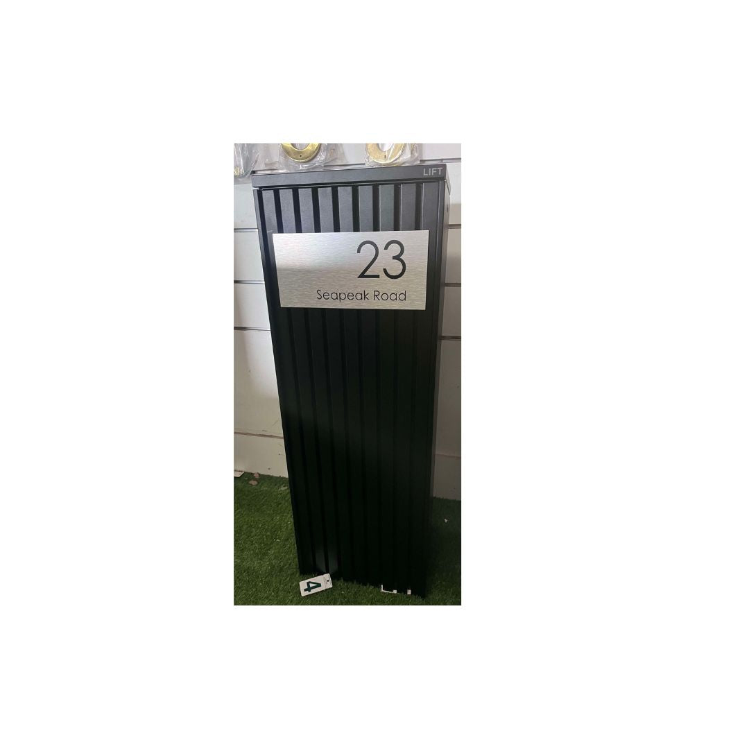 Silver Aluminum Address Sign with Vinyl Text - 300 x 140mm