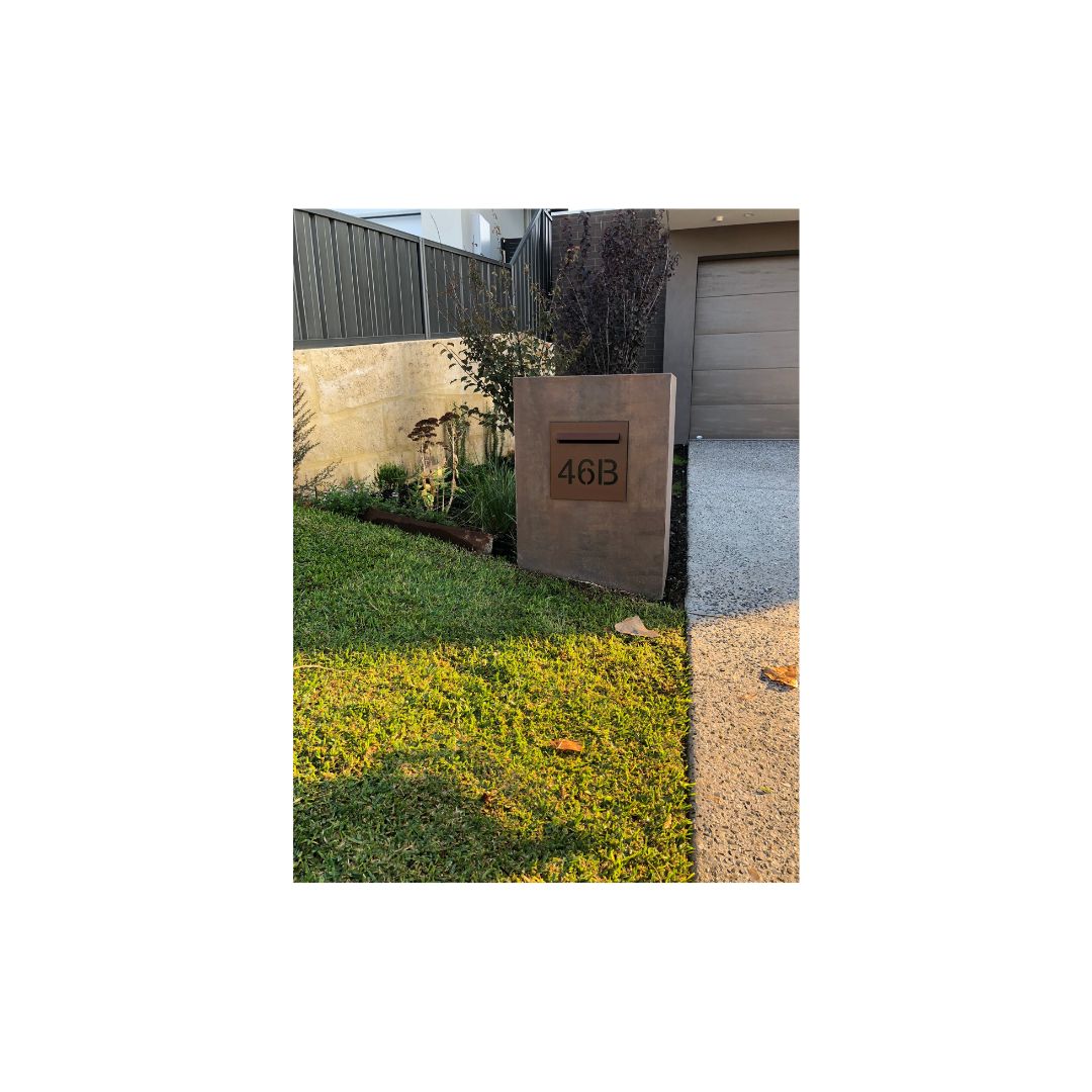 Corten Powder-Coated Aluminium Letterbox Faceplate 390 x 430mm - 340 Slot