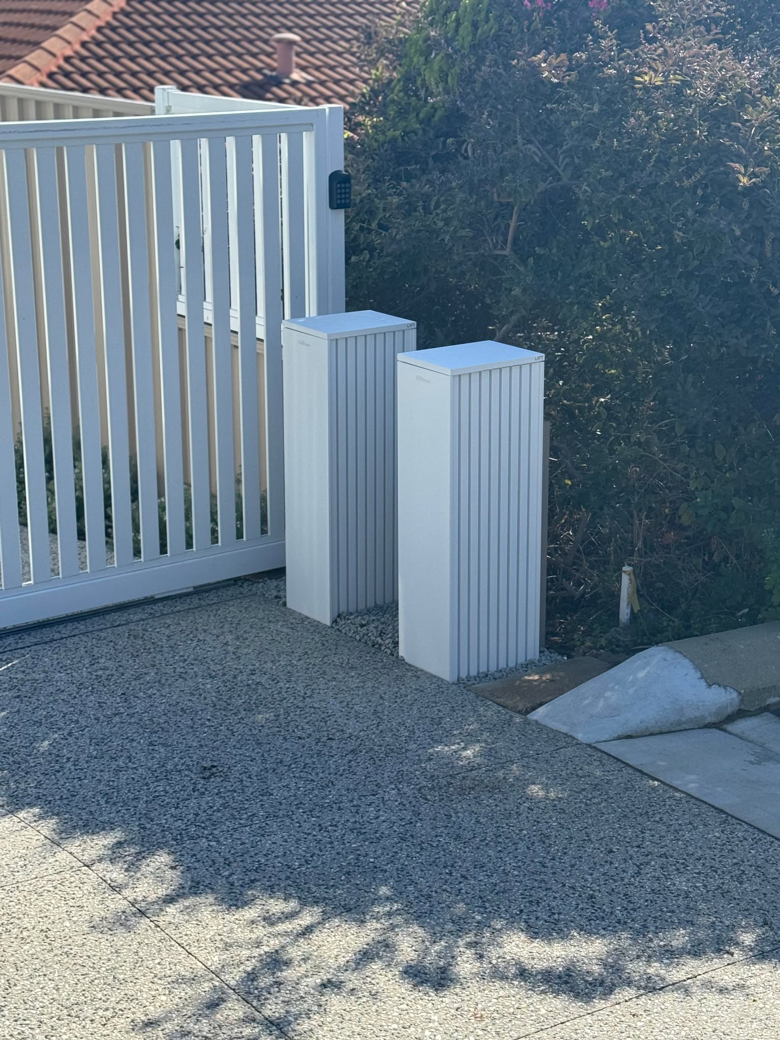 Milkcan Noosa Parcel & Mail Pillar