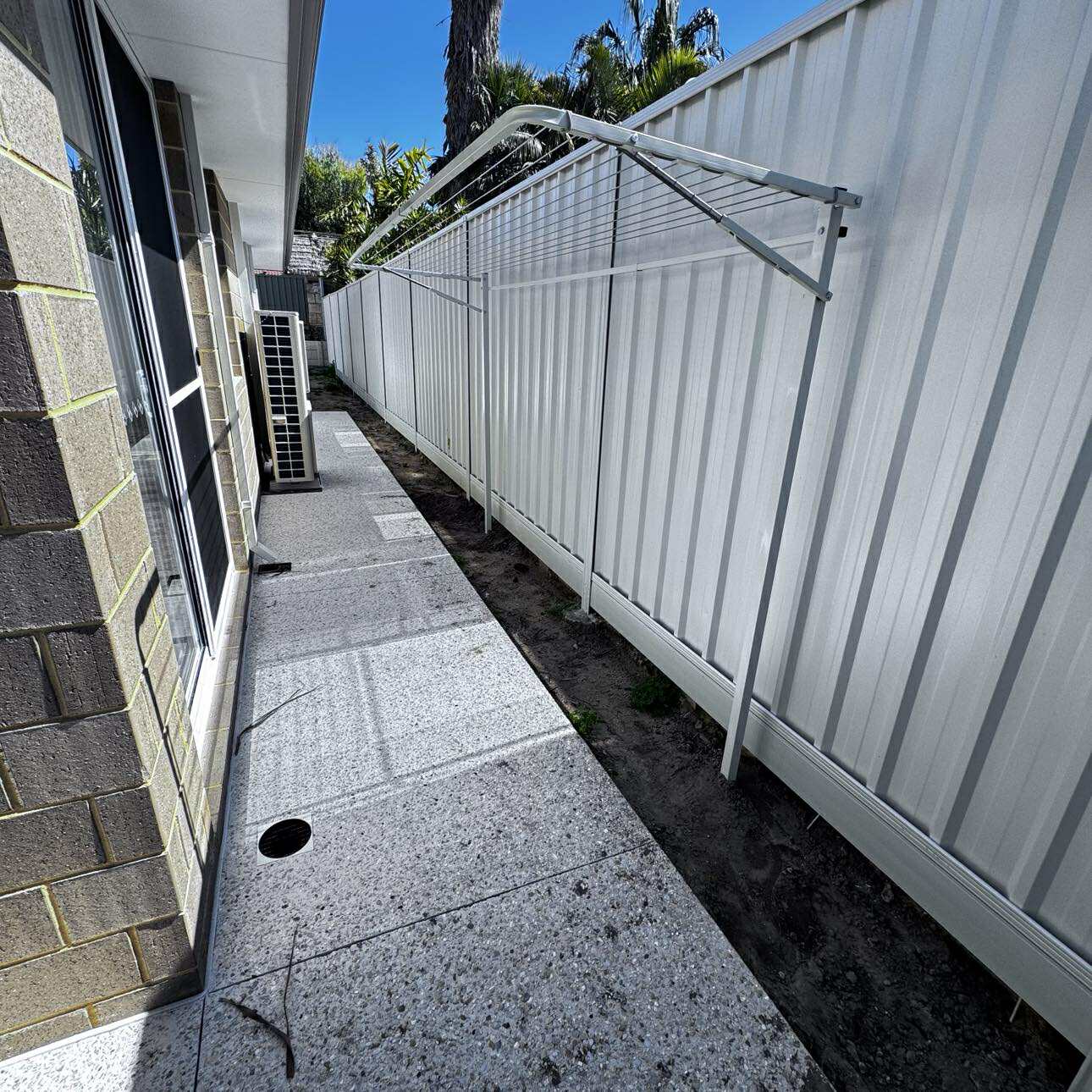 City Living Wideline 3000 x 900