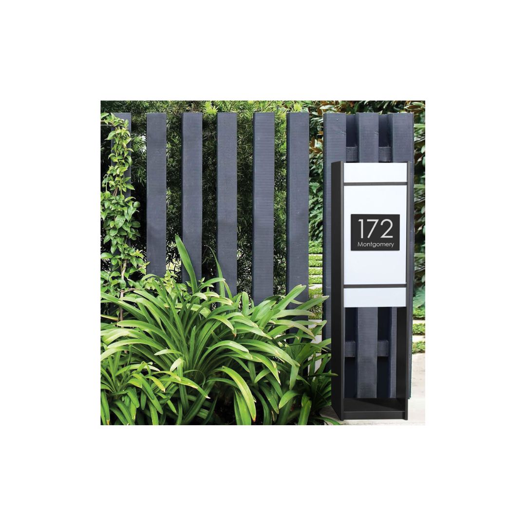 Black Traffolyte Address Sign with Vinyl Text – 200 x 140mm