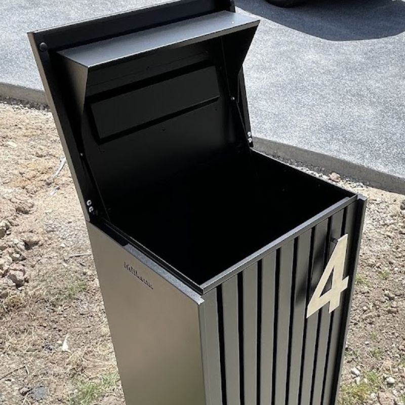 Milkcan Noosa Parcel & Mail Pillar