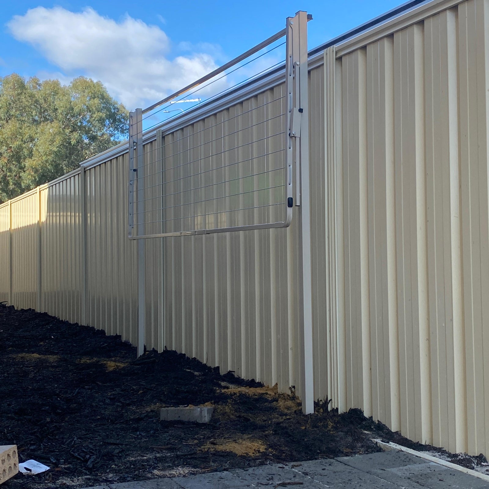 Austral Compact 28 (2490 x 935)