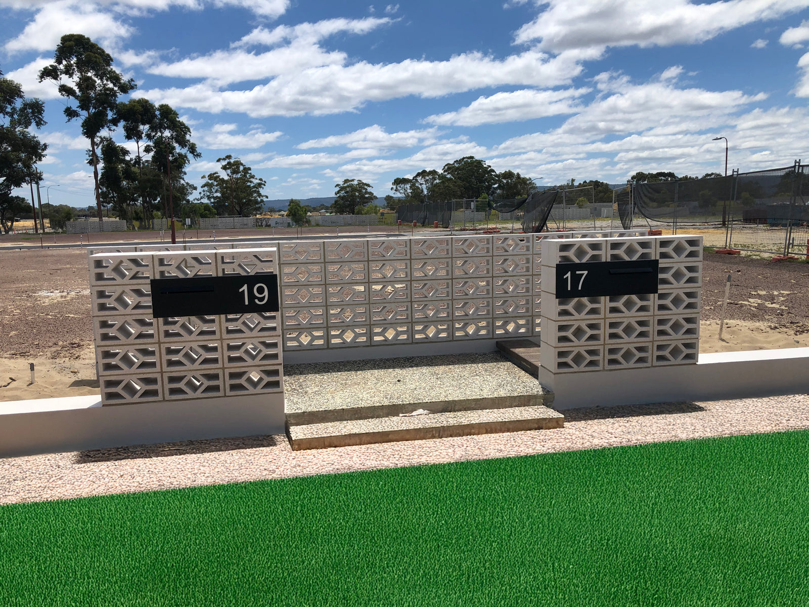 Black Powder-Coated Aluminium Letterbox Faceplate 900 x 250 - 340 Slot