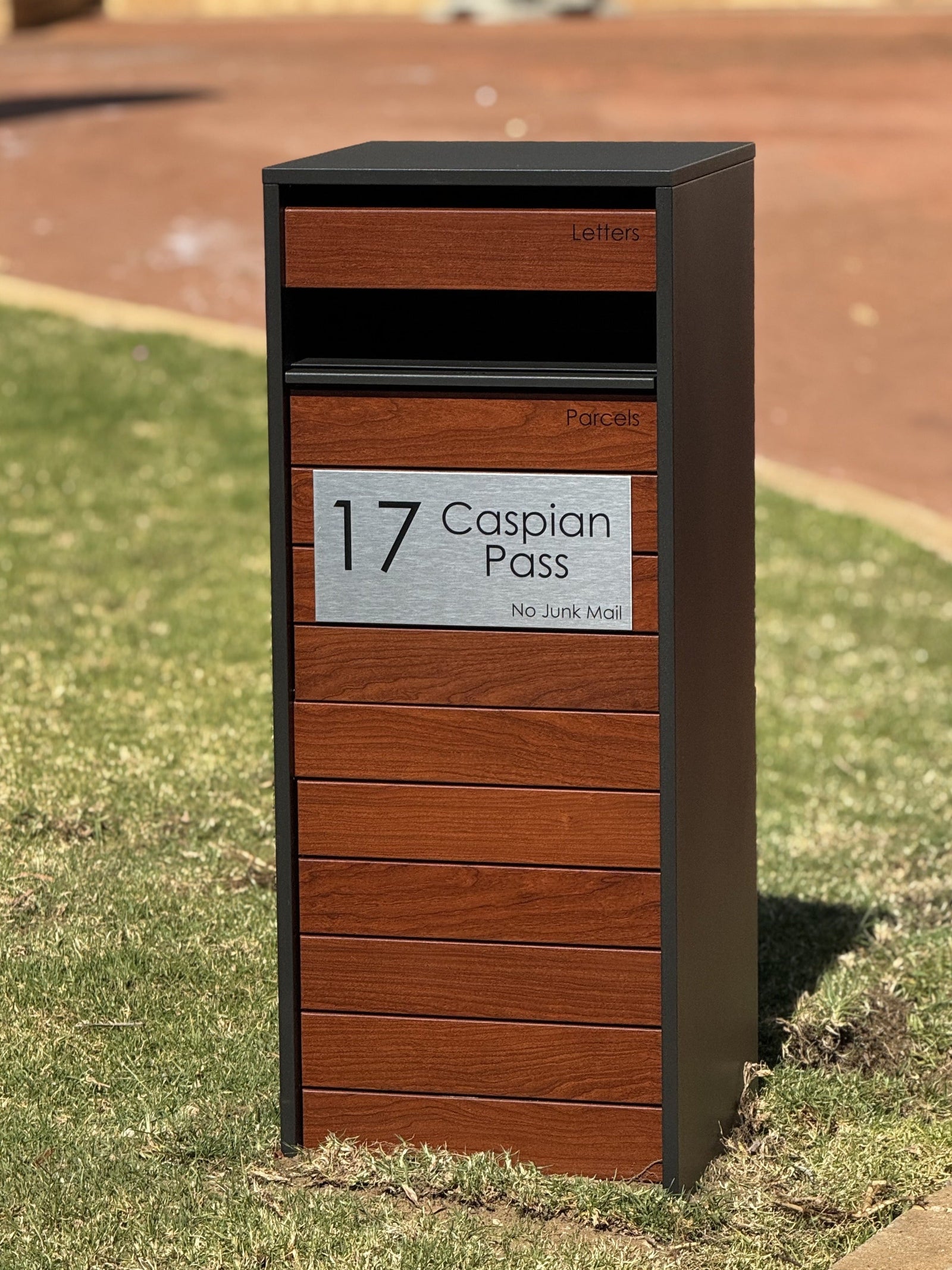 Milkcan Hamilton Parcel & Mail Pillar