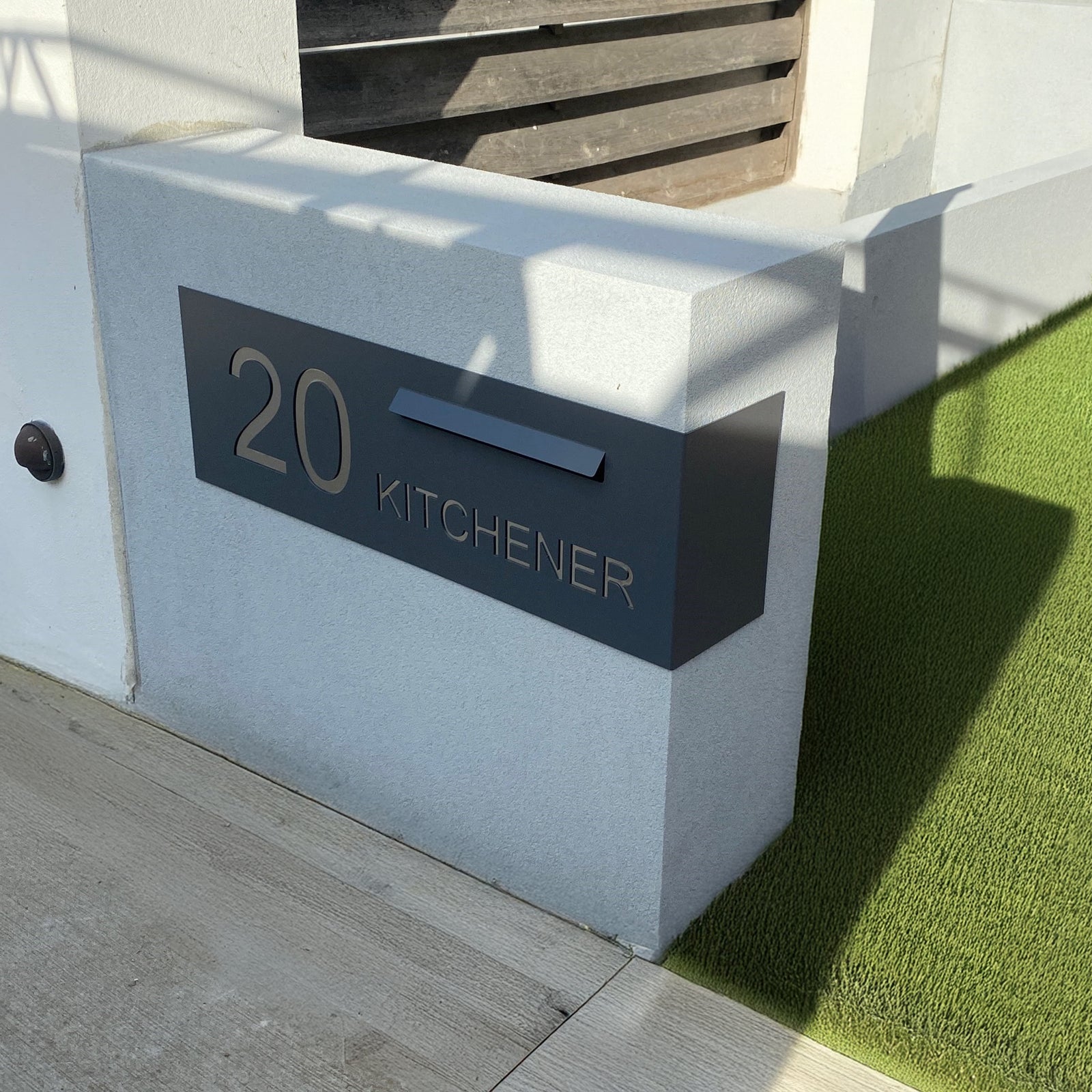 Custom Letterbox Plates