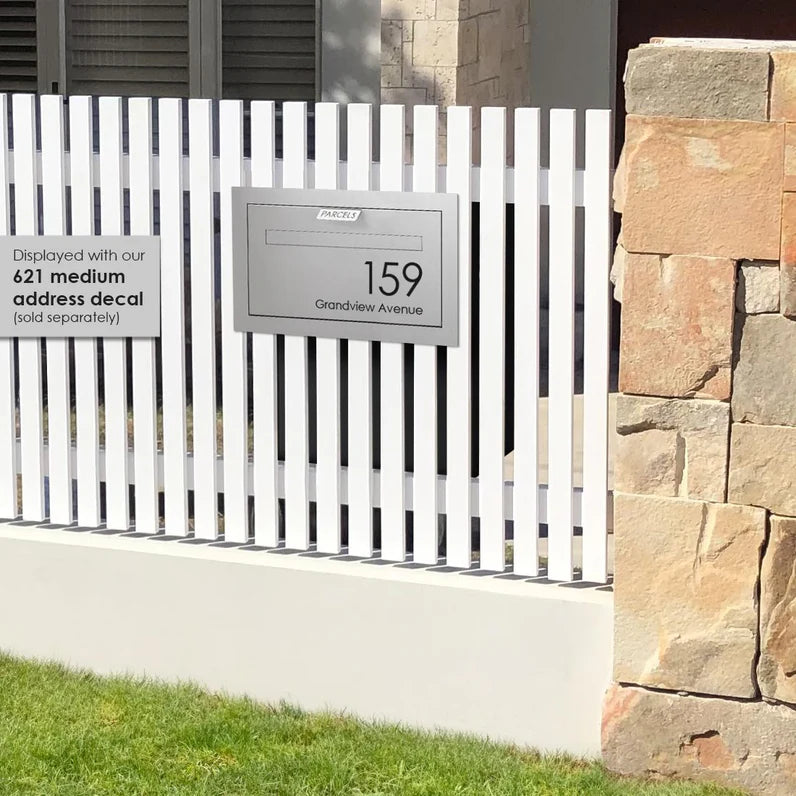 Milkcan Geneva Parcel Fence/Brick Letterbox