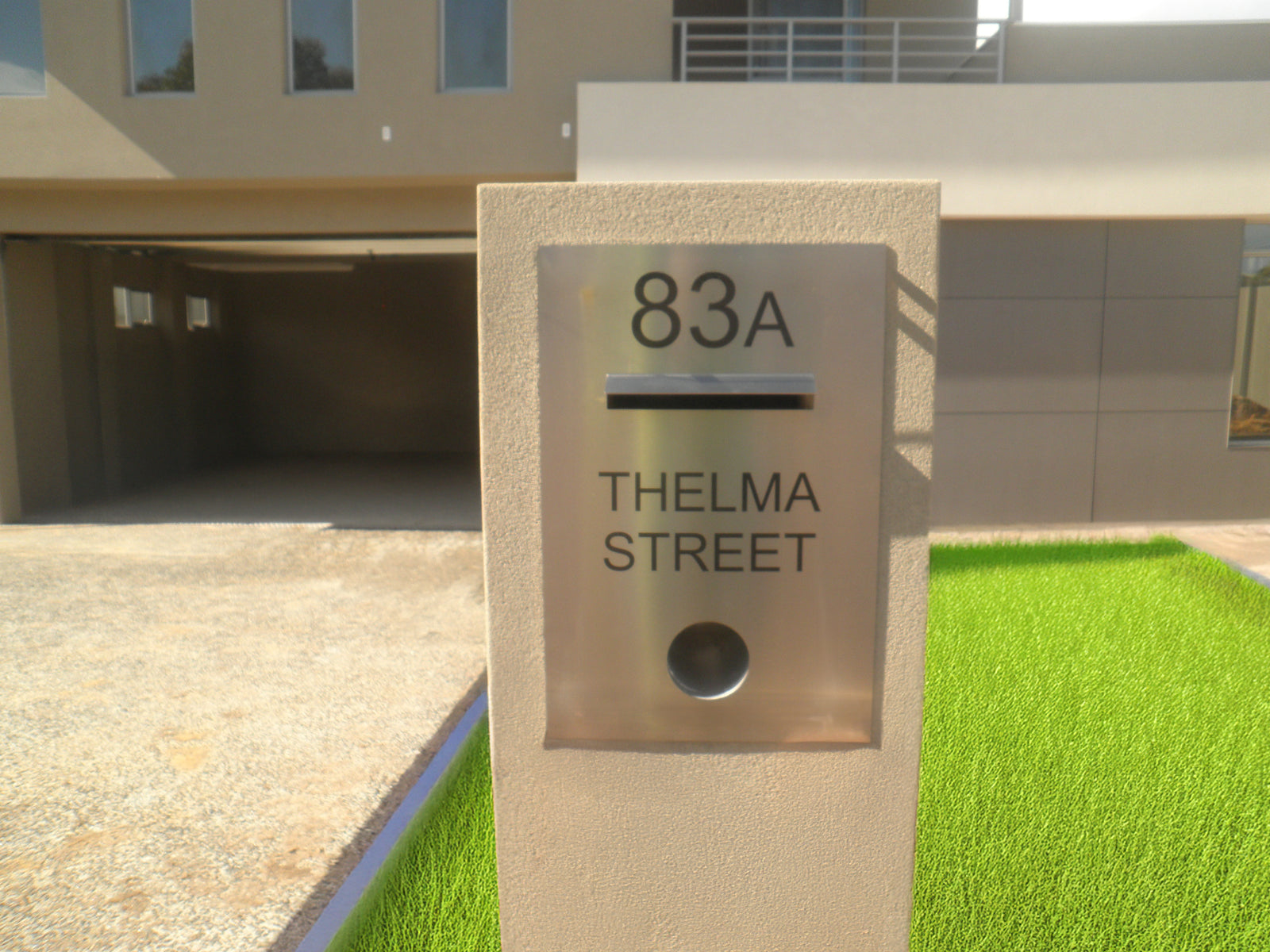 Custom Letterbox Plates