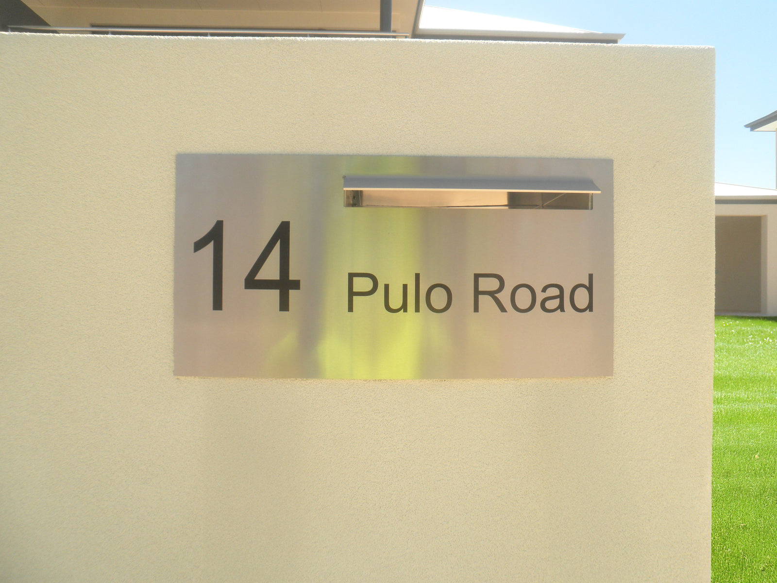 Marine Grade Brushed Stainless Steel Letterbox Faceplate 600 x 300 (Laser Etched) - 340 Slot