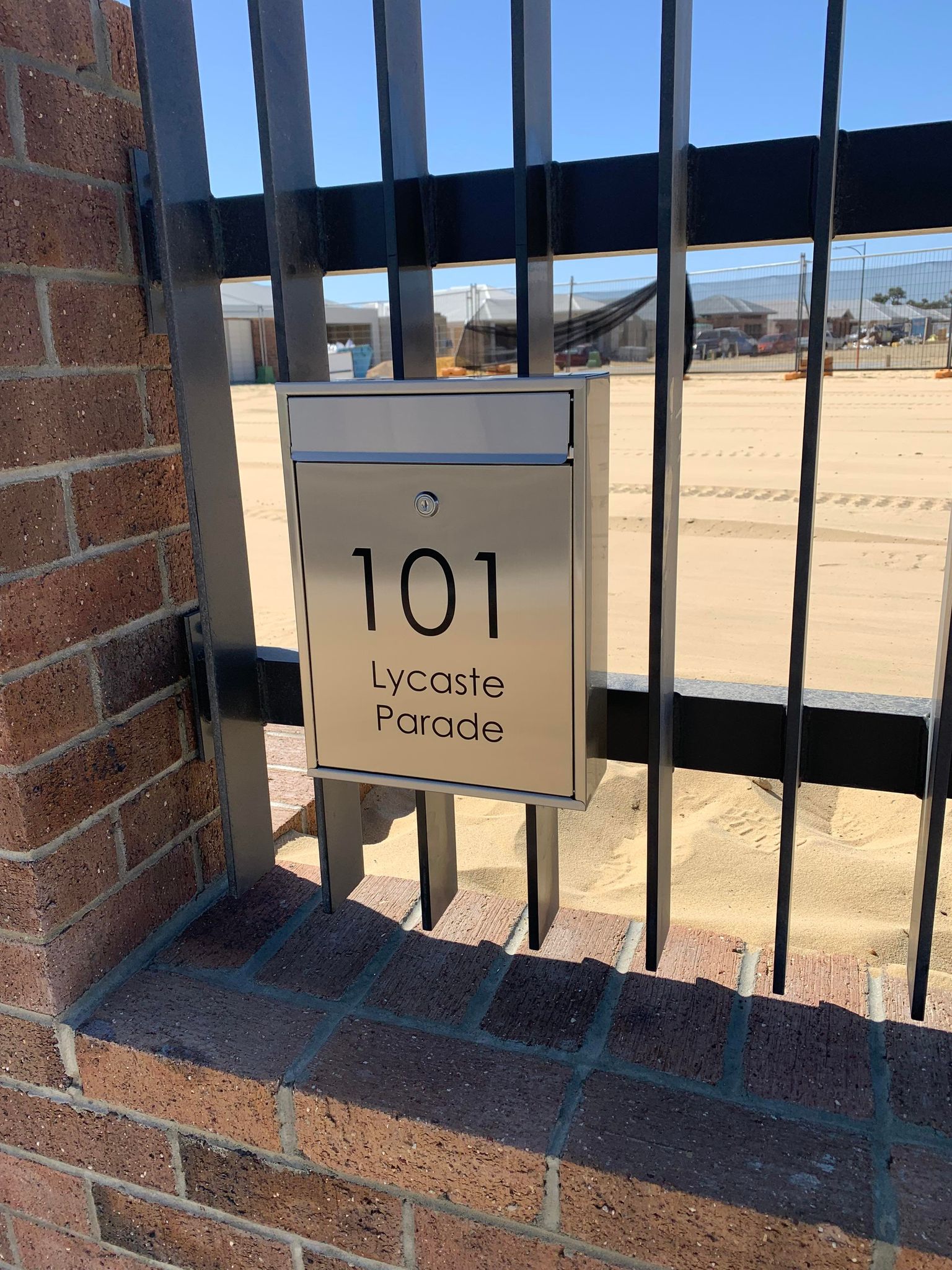 Milkcan Tottenham Letterbox