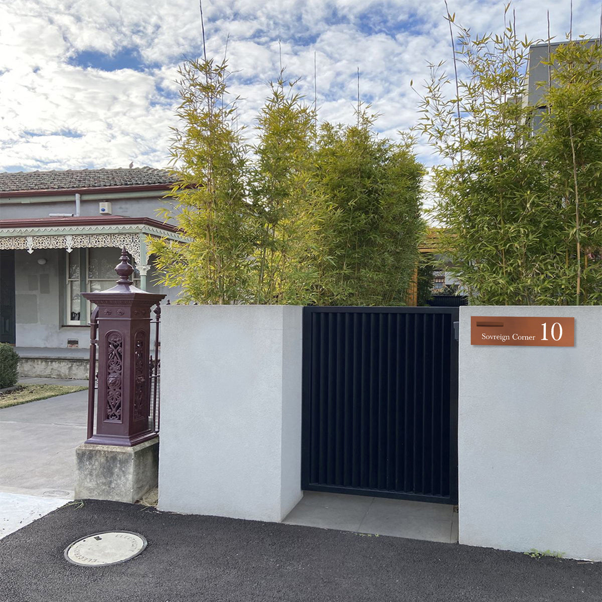 Corten Powder-Coated Aluminium Letterbox Faceplate 900 x 250 - 240 Slot LHS