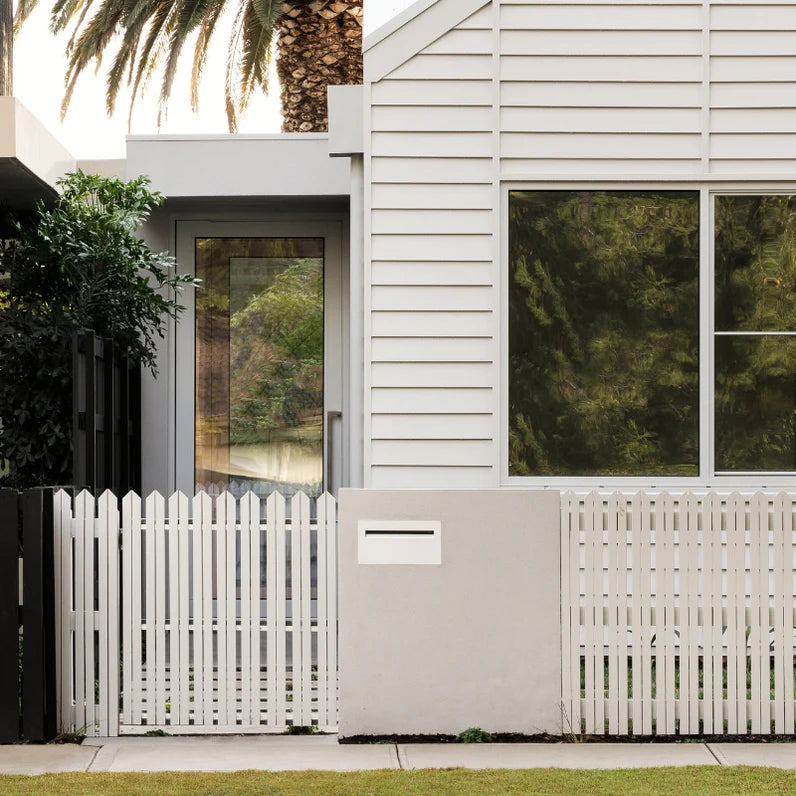 Milkcan Palazzo White Brick A4 Letterbox