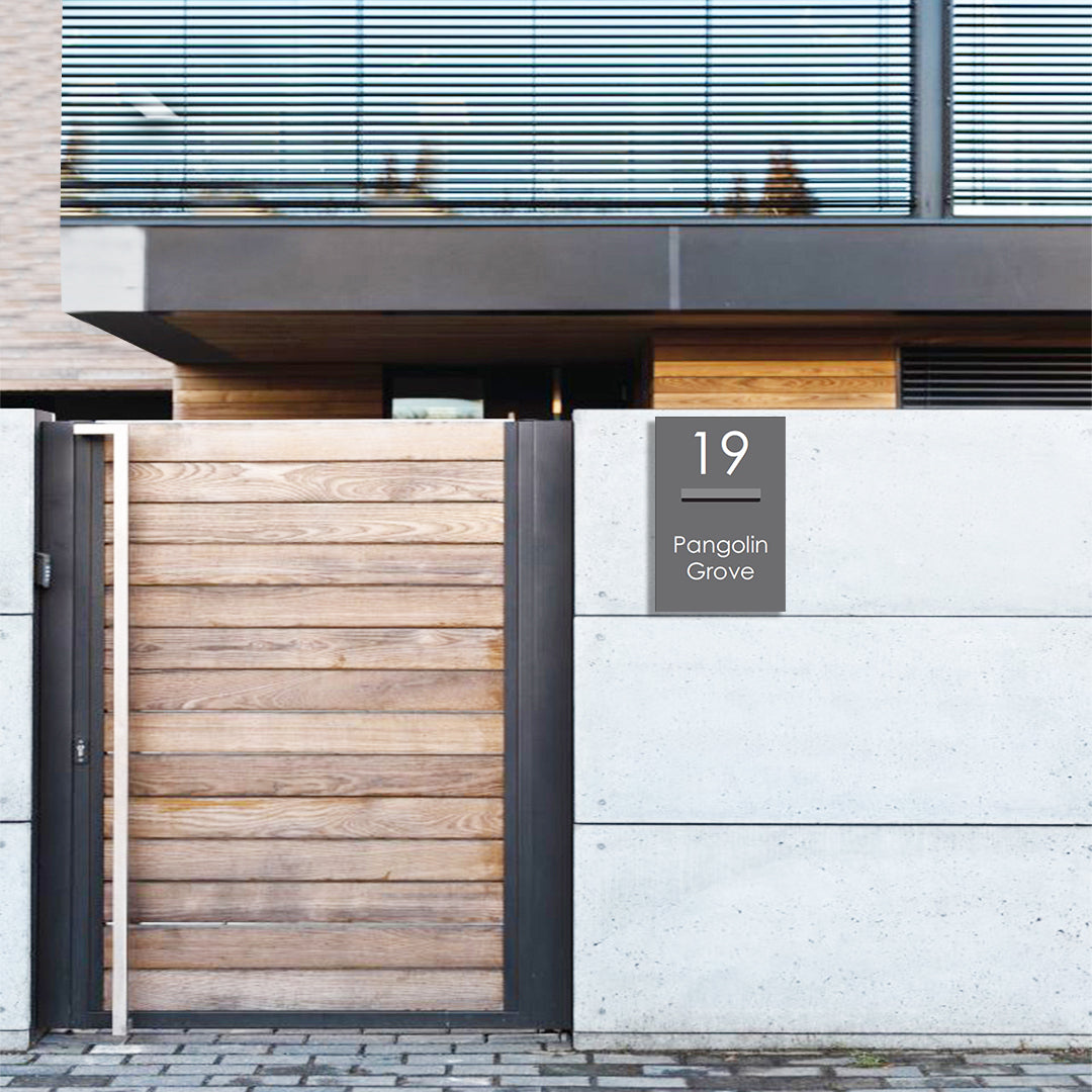 Basalt Powder-Coated Aluminium Letterbox Faceplate 400 x 600 - 240 Slot