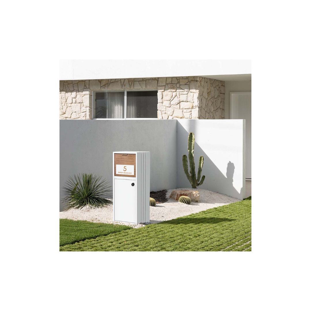 White Traffolyte Address Sign with Vinyl Text - 300 x 140mm