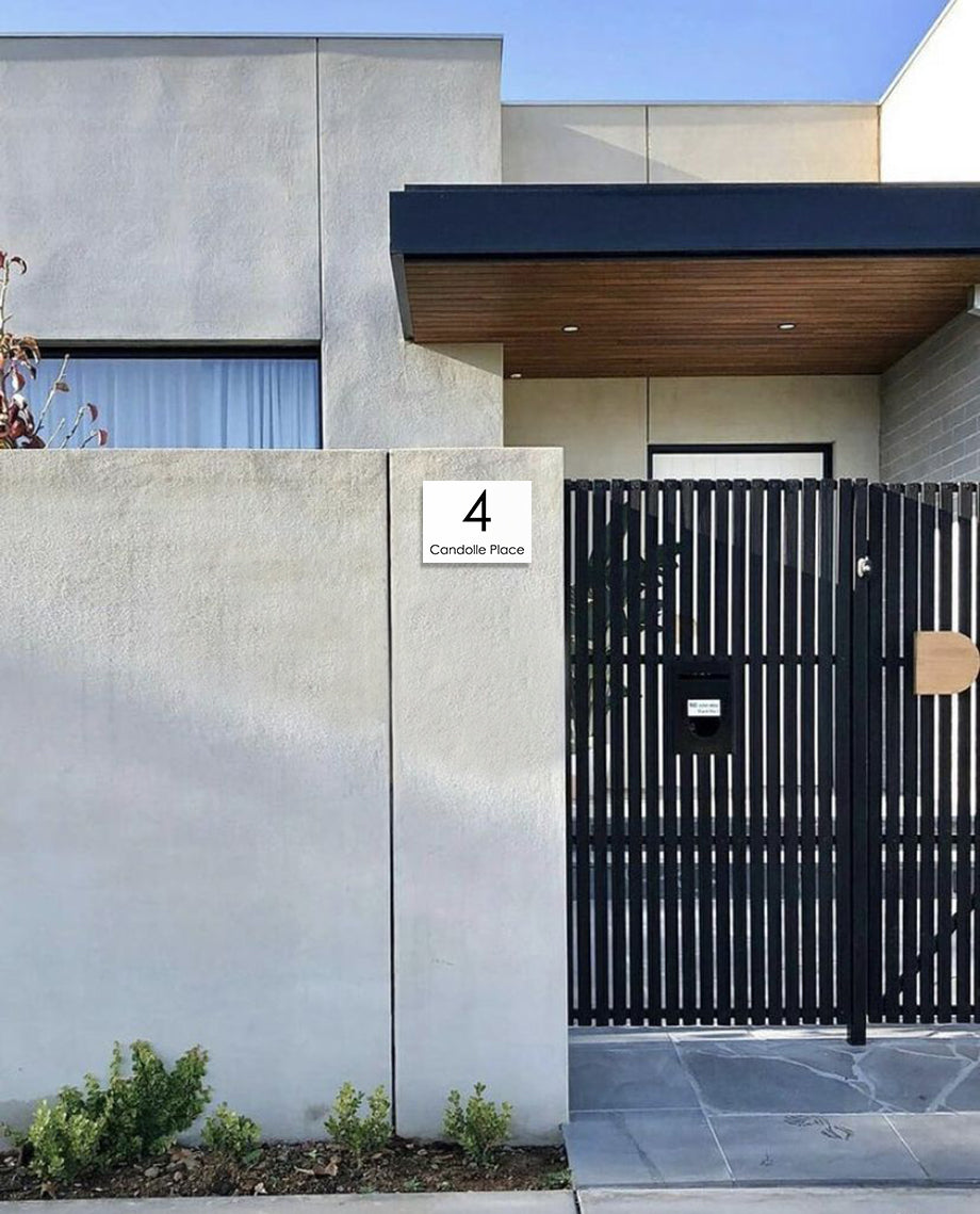 White Traffolyte Address Sign with Vinyl Text 200 x 140mm