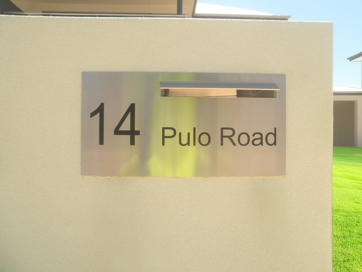 Marine Grade Brushed Stainless Steel Letterbox Faceplate 600 x 300 (Laser Etched) - 340 Slot