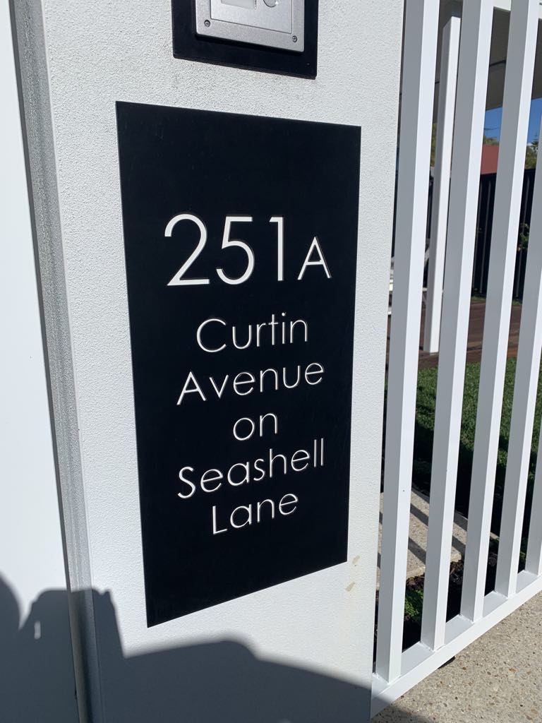 Powder-Coated Aluminium Black Address Plate 300 x 600