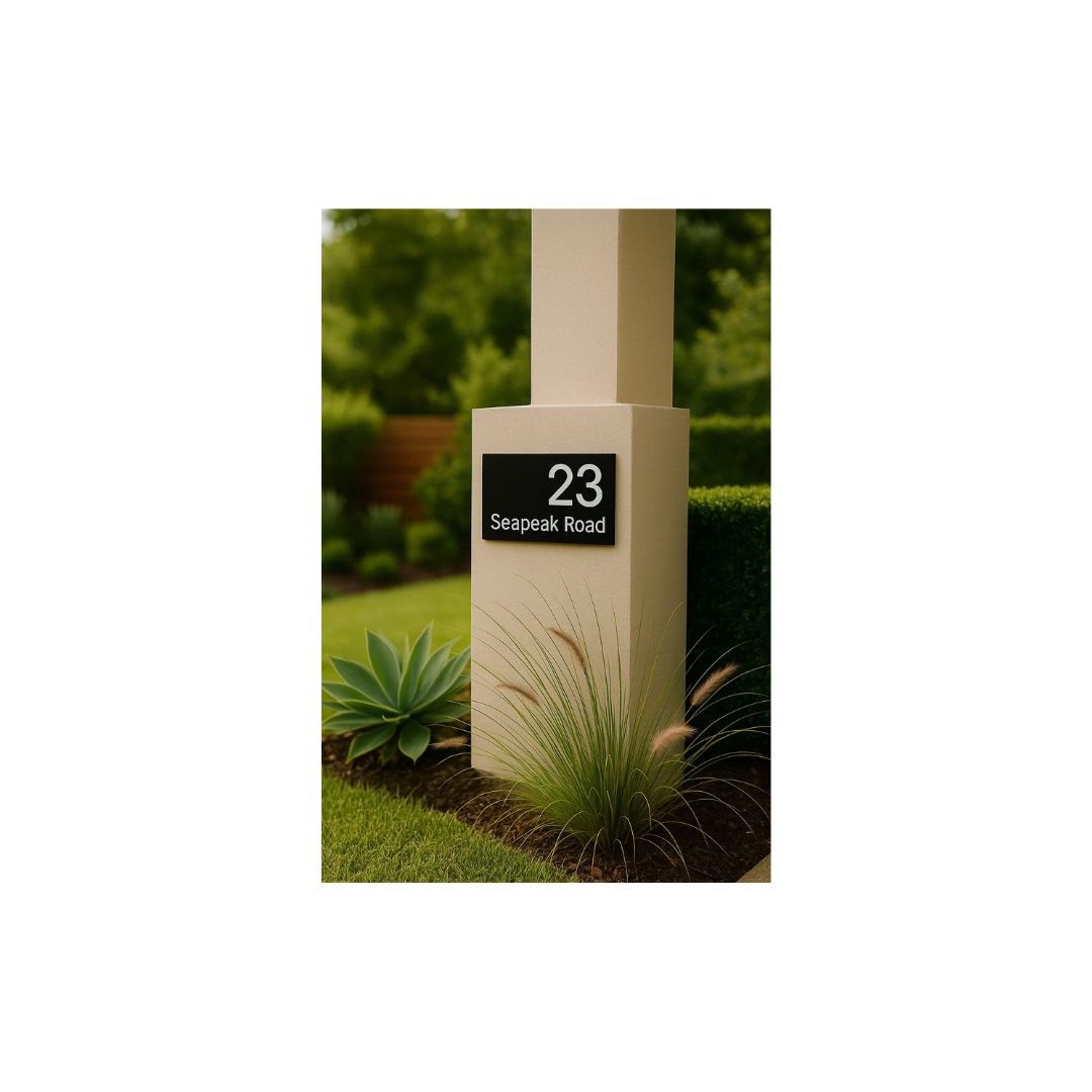 Black Traffolyte Address Sign with Vinyl Text – 300 x 140mm