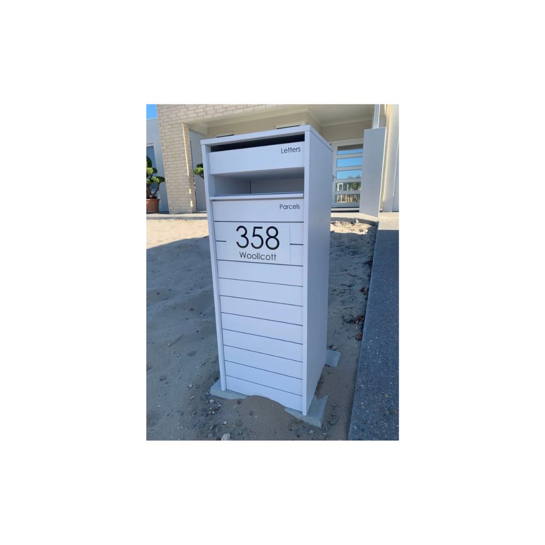 White Colorbond Steel Address Sign with Vinyl Text 200 x 140mm