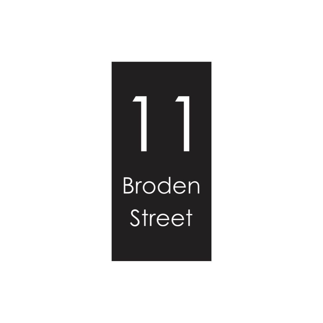 Black Traffolyte Address Sign with Vinyl Text 300 x 600