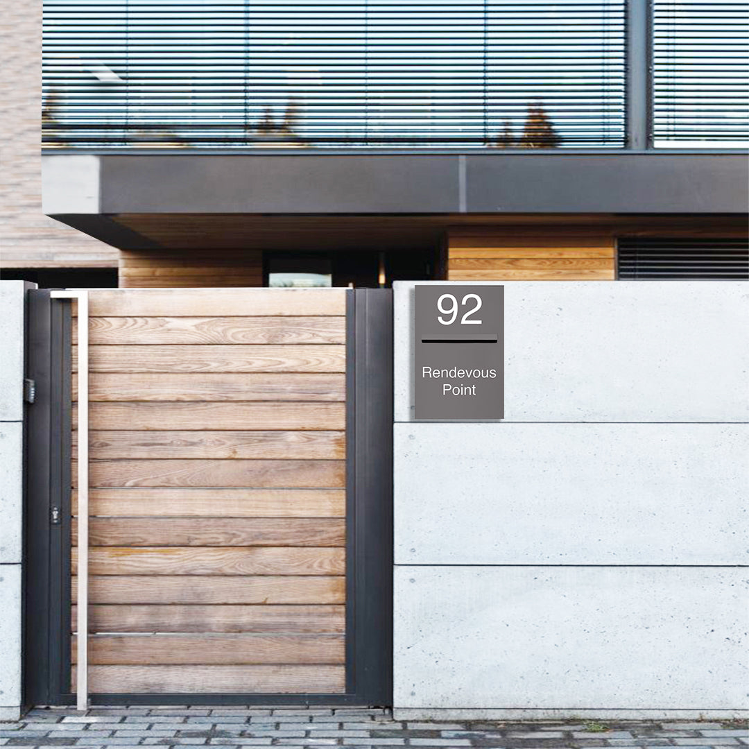 Basalt Powder-Coated Aluminium Letterbox Faceplate 400 x 600mm - 340 Slot