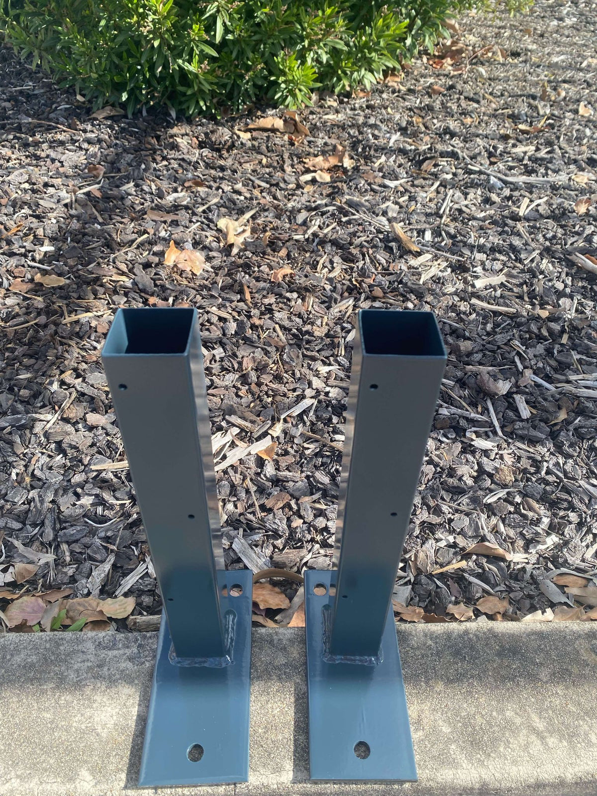 Base Plate Kit / Feet (For Installation onto concrete or limestone)