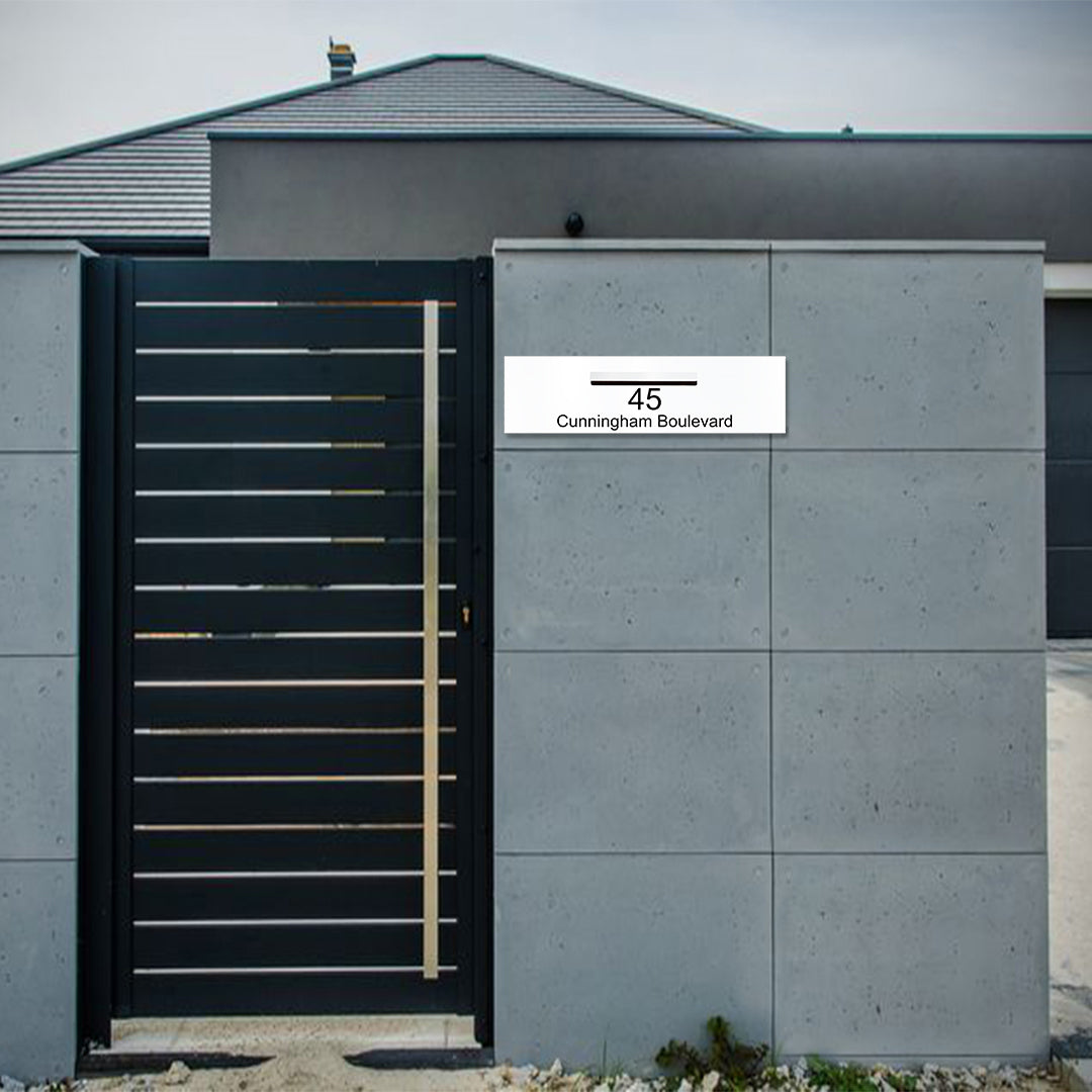 White Powder-Coated Aluminium Letterbox Faceplate 900 x 250 - 340 Central Slot