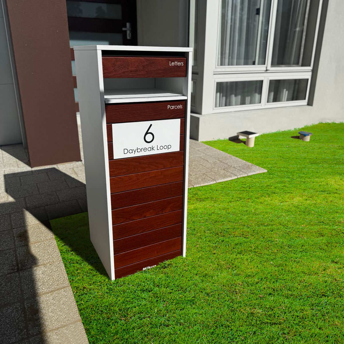 Milkcan Hamilton Parcel & Mail Pillar