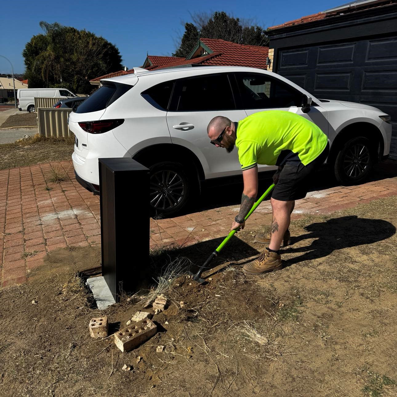 Installation Parcel Box (Inc 2x Slabs)