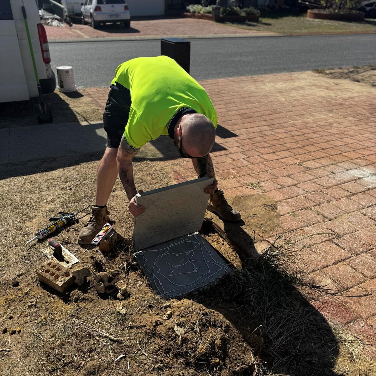 Installation Parcel Box (Inc 2x Slabs)