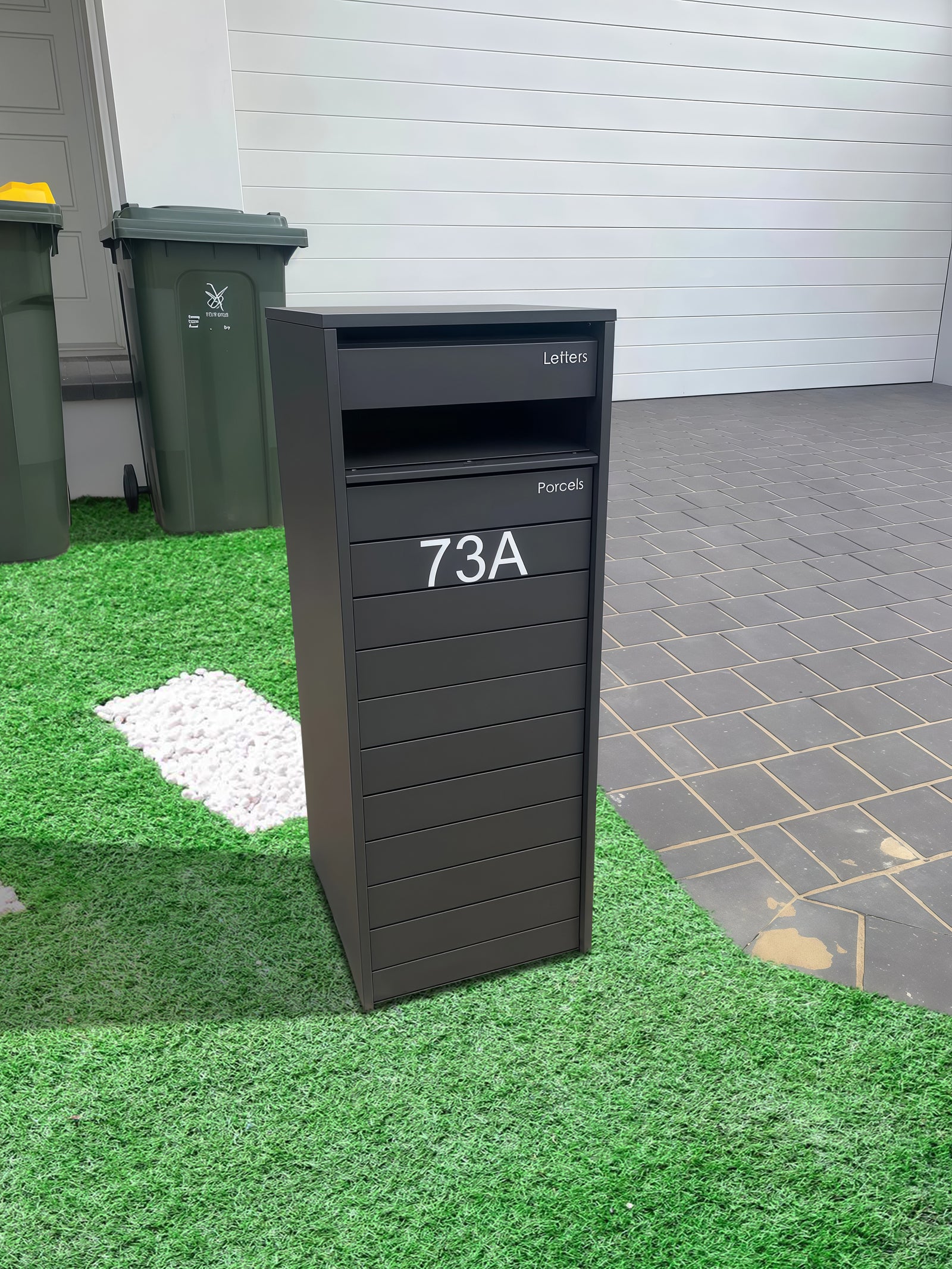 Milkcan Hamilton Parcel & Mail Pillar