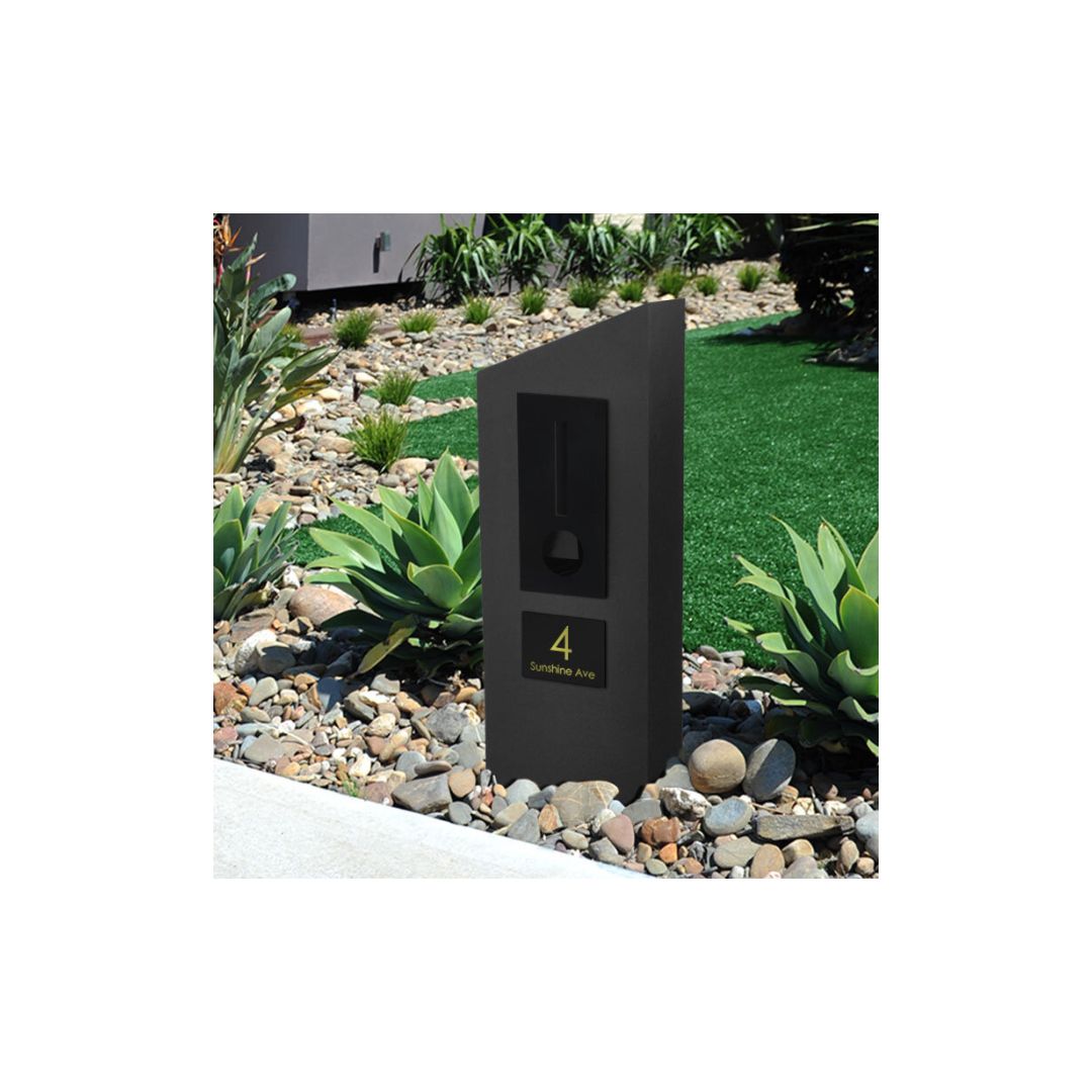 Black Traffolyte Address Sign with Vinyl Text – 200 x 140mm