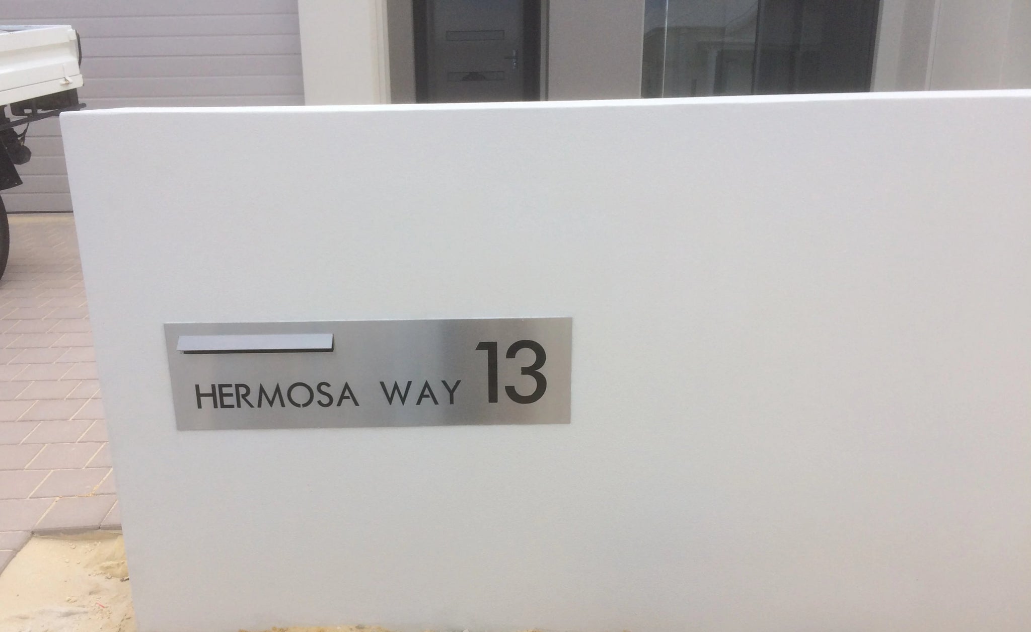 Marine Grade Brushed Stainless Steel Letterbox Faceplate 900 x 250 (Laser Cut) - 340 Slot LHS