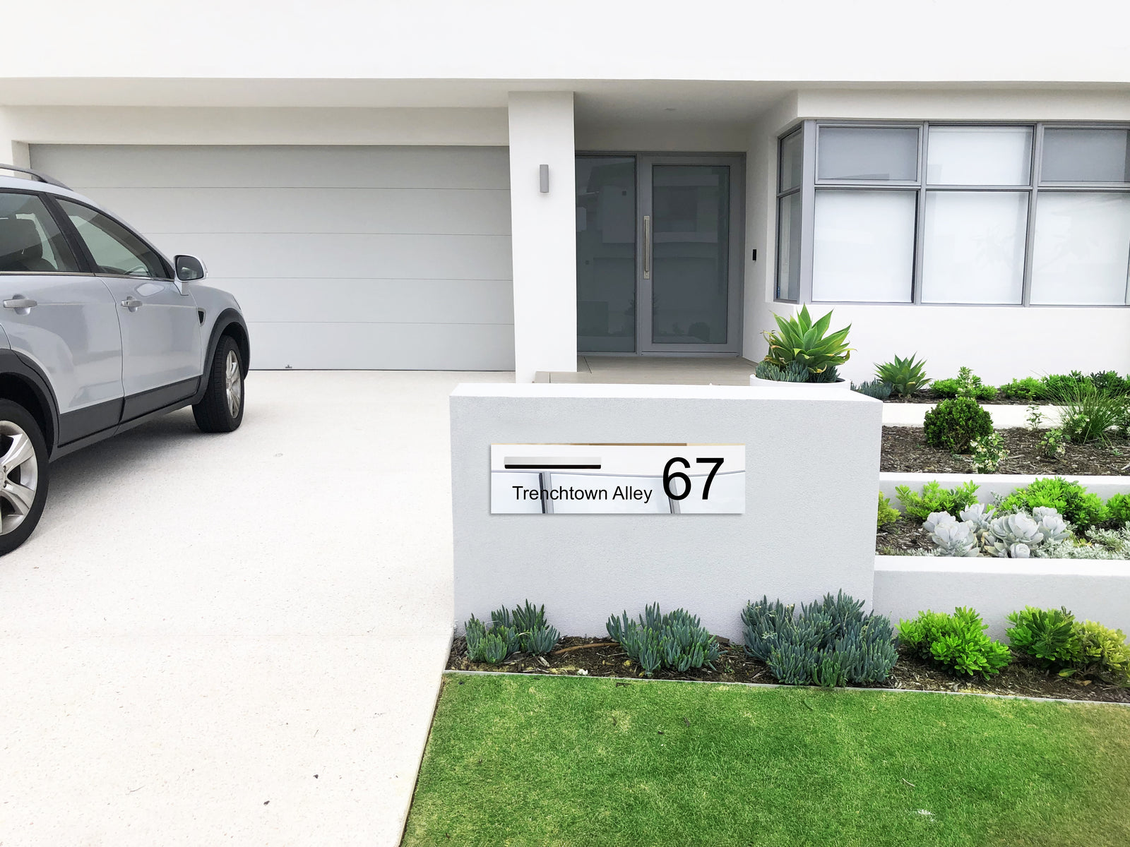 Marine Grade Mirror Polished Stainless Steel Letterbox Faceplate 900 x 250 (Laser Cut) - 340 Slot LHS