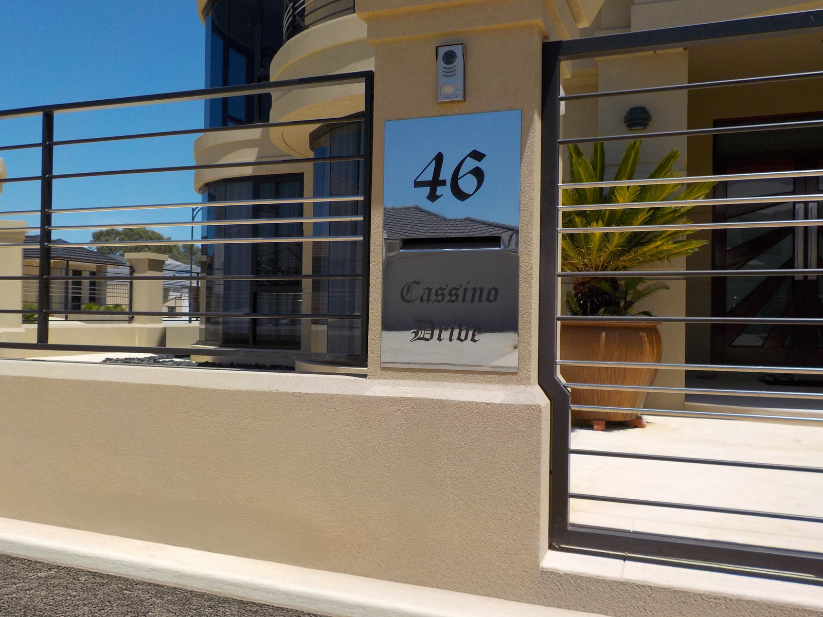 Marine Grade Mirror Polished Stainless Steel Letterbox Faceplate 400 x 600 (Laser Etched) - 340 Slot