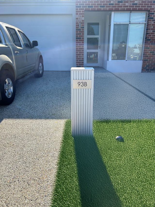 Milkcan Noosa Parcel & Mail Pillar