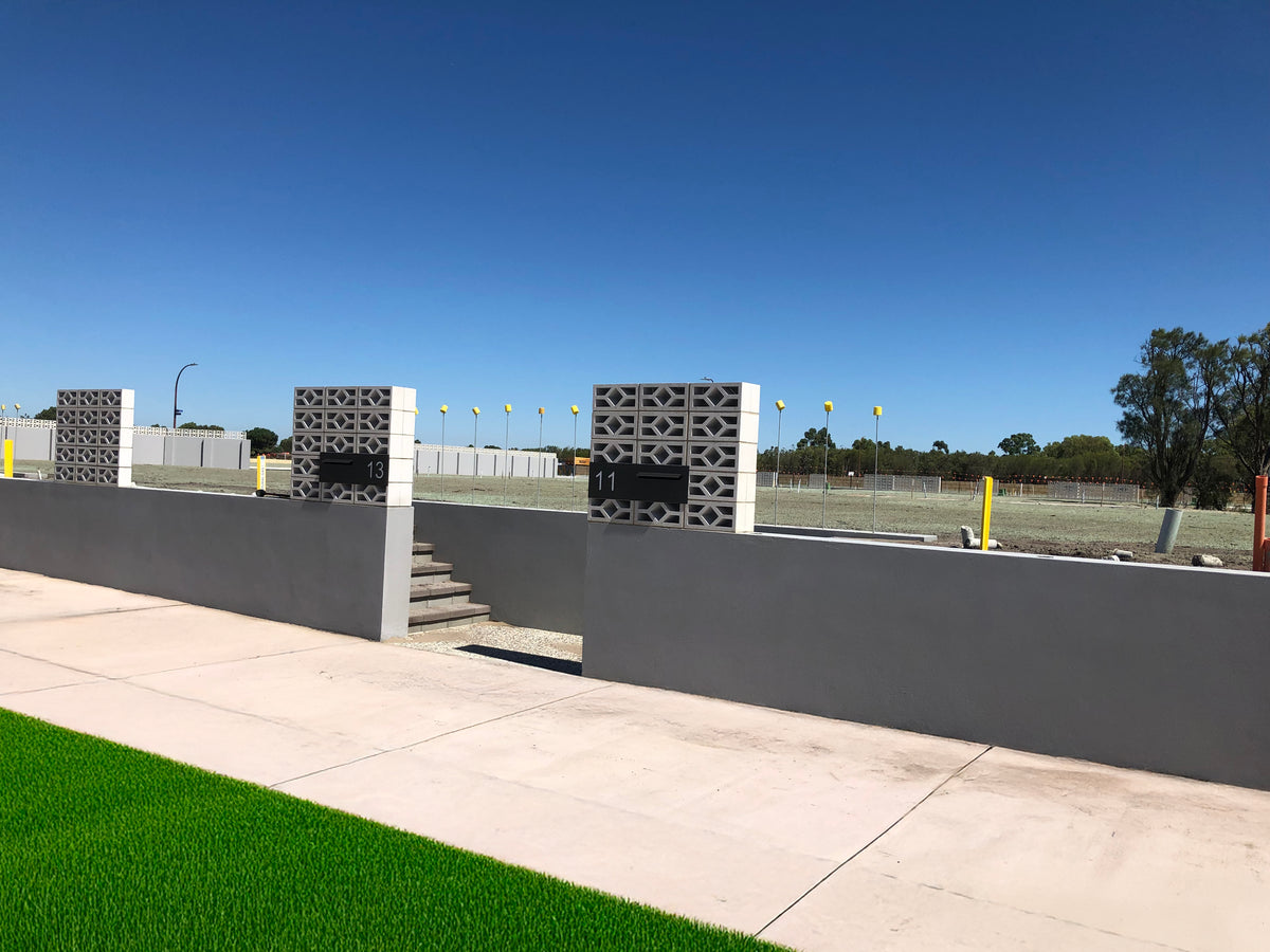 Black Powder-Coated Aluminium Letterbox Faceplate 900 x 250 - 340 Slot LHS