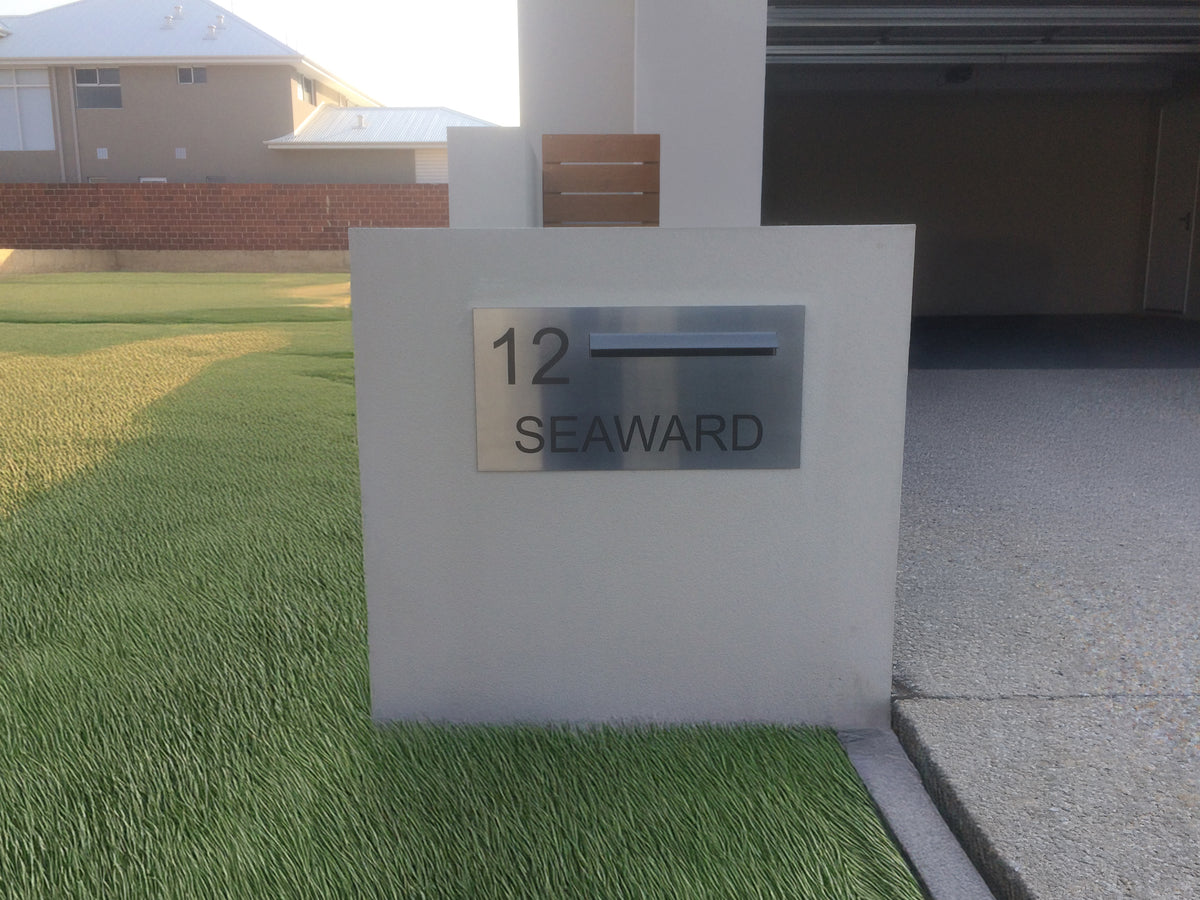 Marine Grade Brushed Stainless Steel Letterbox Faceplate 600 x 300 (Laser Etched) - 340 Slot