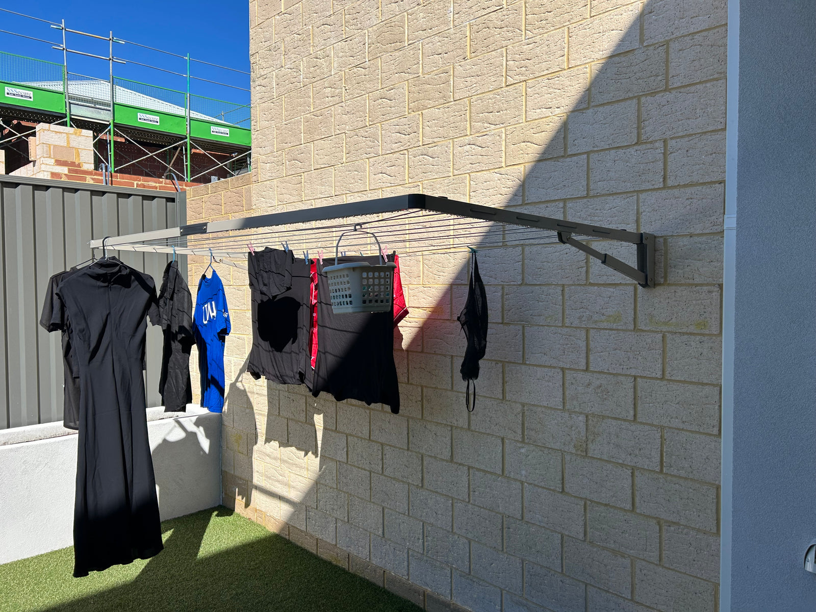 Hills Everyday Single