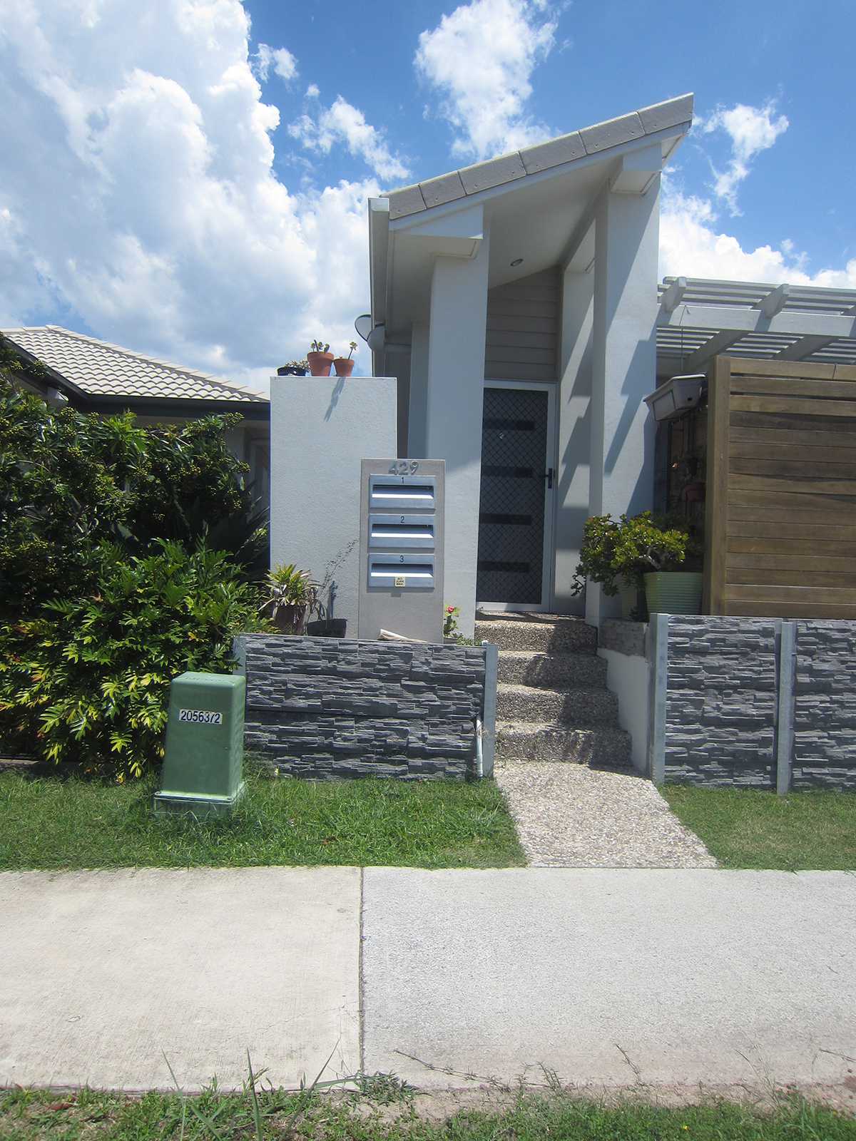 Poly-Tek Key Largo Triplex Letterbox - Aussie Clotheslines & Letterboxes