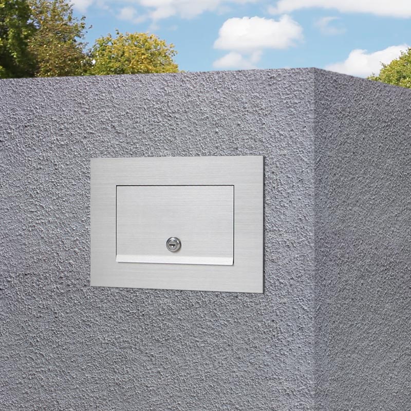 Milkcan Chelsea Stainless Steel Rear Opening Brick