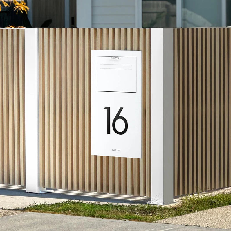 Milkcan LARGE Zurich Parcel & Mail Fence / Brick