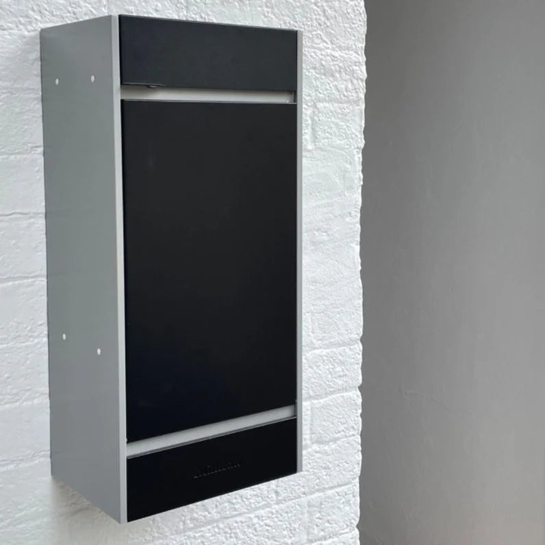 Milkcan Lisbon Wall Parcel + Mail