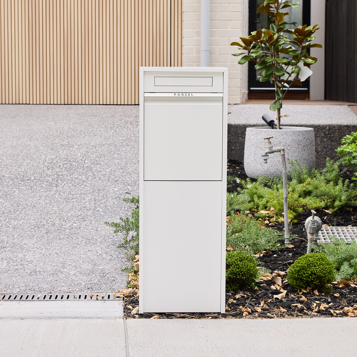 Northcote Zip Mail &amp; Parcel Box