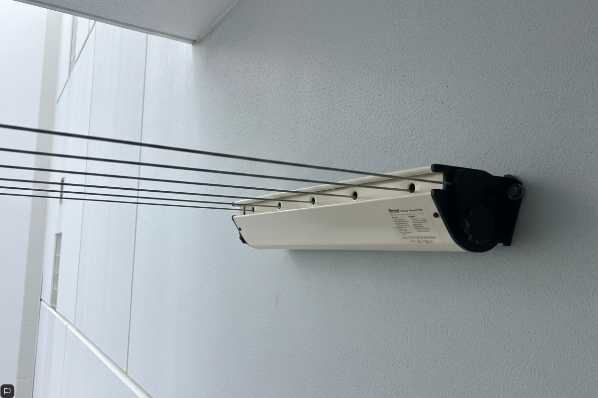 Austral Retractaway 40