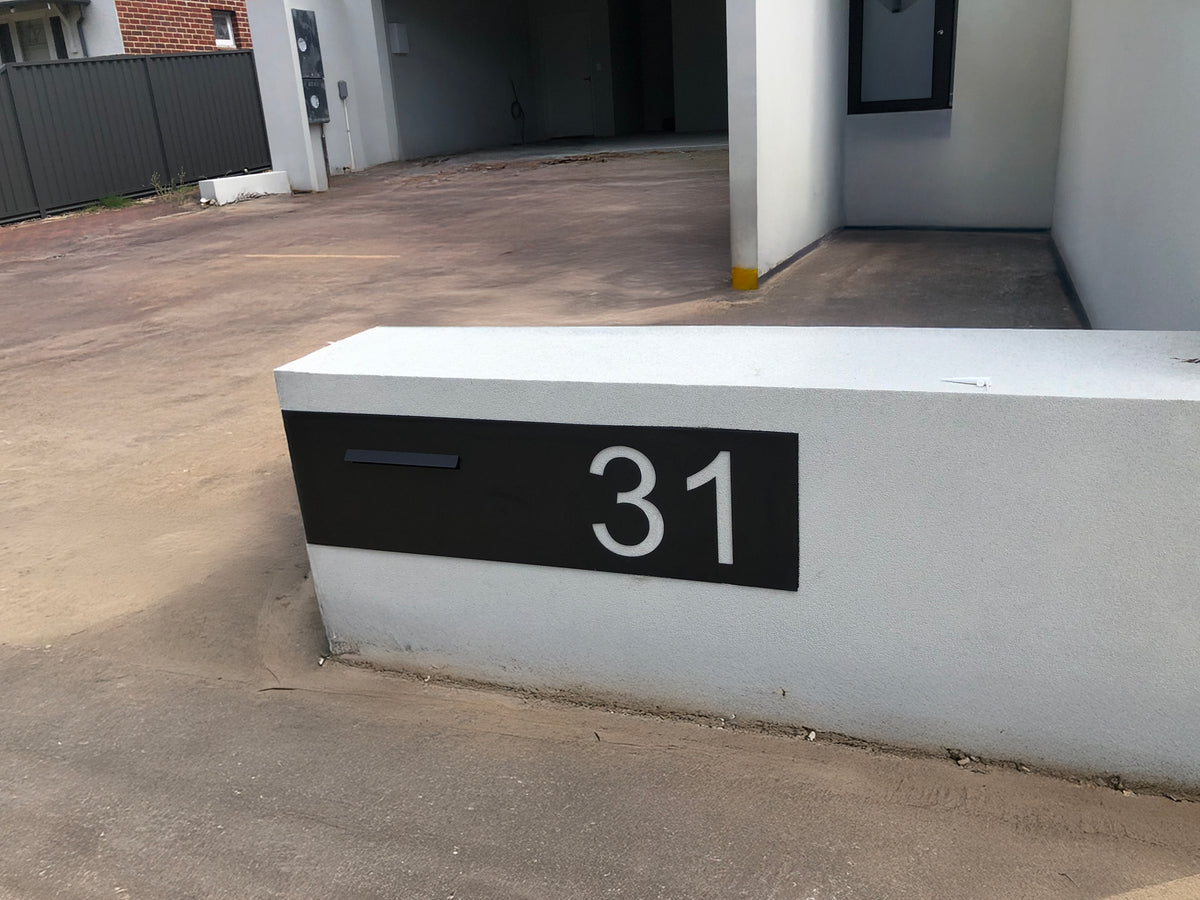 Custom Letterbox Plates