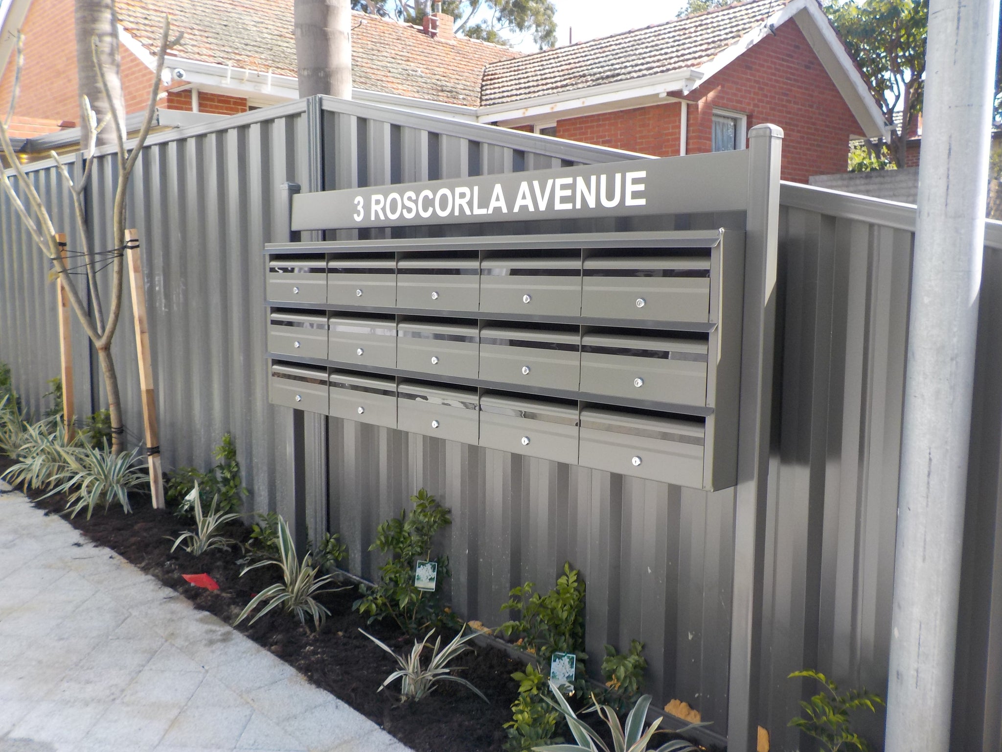 Front-opening + Post-mounted-Aussie Clotheslines & Letterboxes