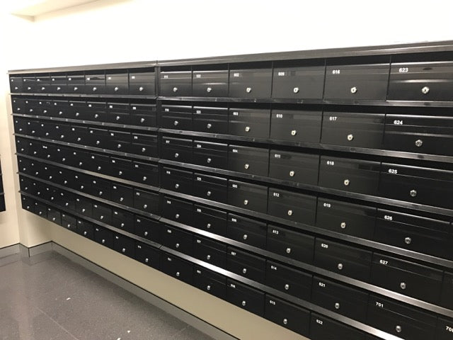 Front-opening + Wall-mounted-Aussie Clotheslines & Letterboxes