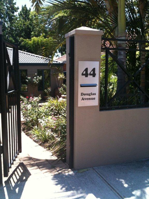 Customised Letterbox Plates-Aussie Clotheslines & Letterboxes