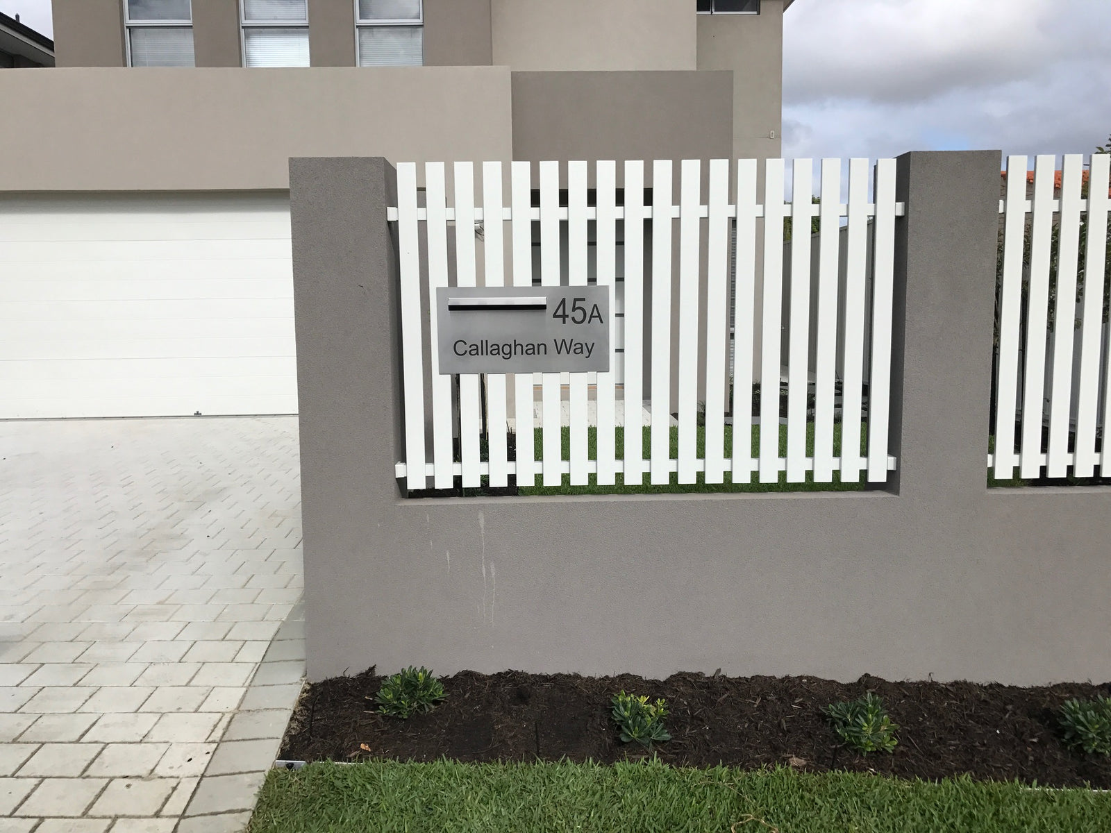 Letterbox Plate 600 x 300-Aussie Clotheslines & Letterboxes